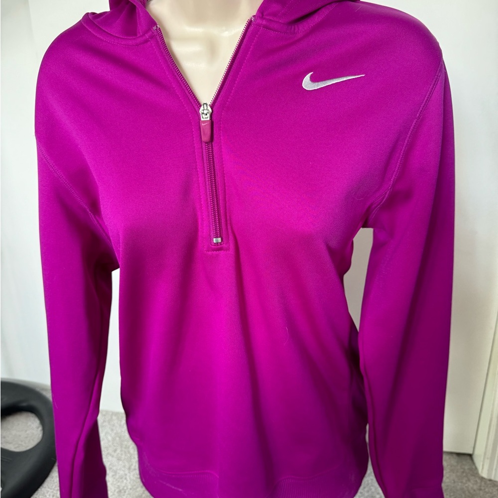Nike Women’s Fuchsia Pullover Half Zip Hooded Sweatshirt - S